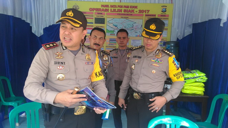 Kapolres Kampar dan Karo Ops Polda Riau Tinjau Pos Pengamanan